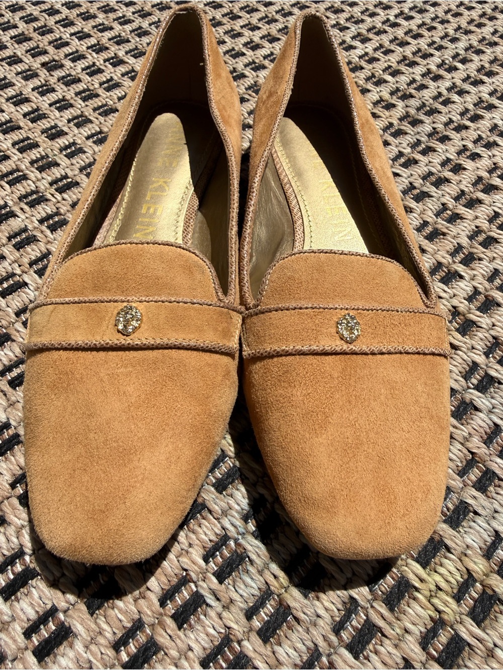 Anne Klein tan Camel Suede Slip-On Loafers with gold crest luxury
